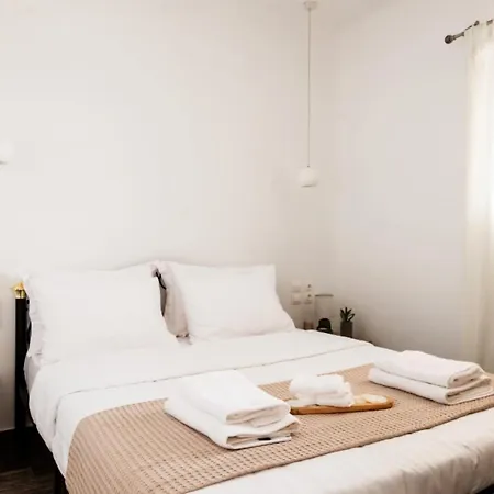 House Suites - Psarou